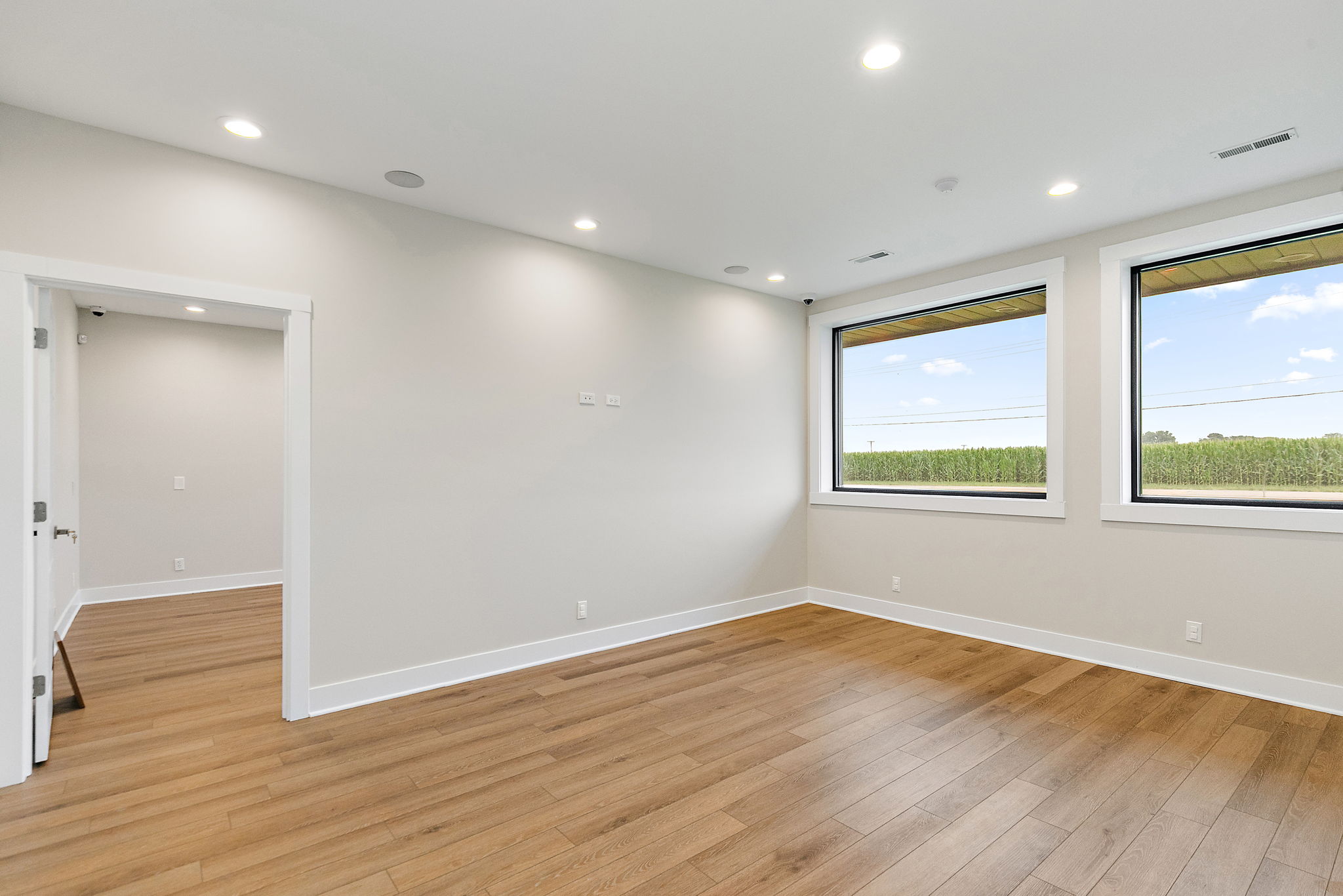 11-web-or-mls-0O9A3931